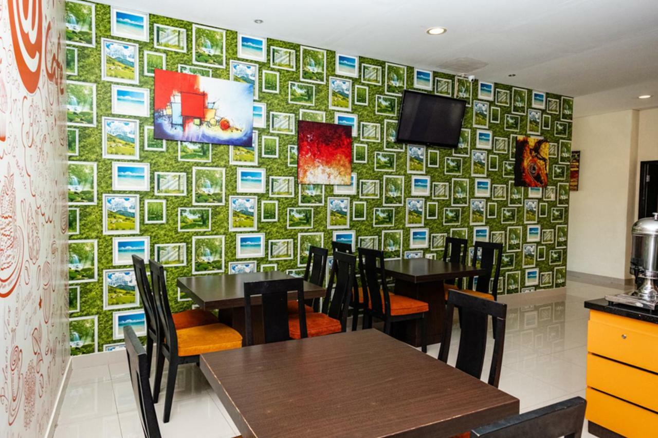 Reddoorz @ Pelita Raya Rappocini Hotel Makassar Exterior photo