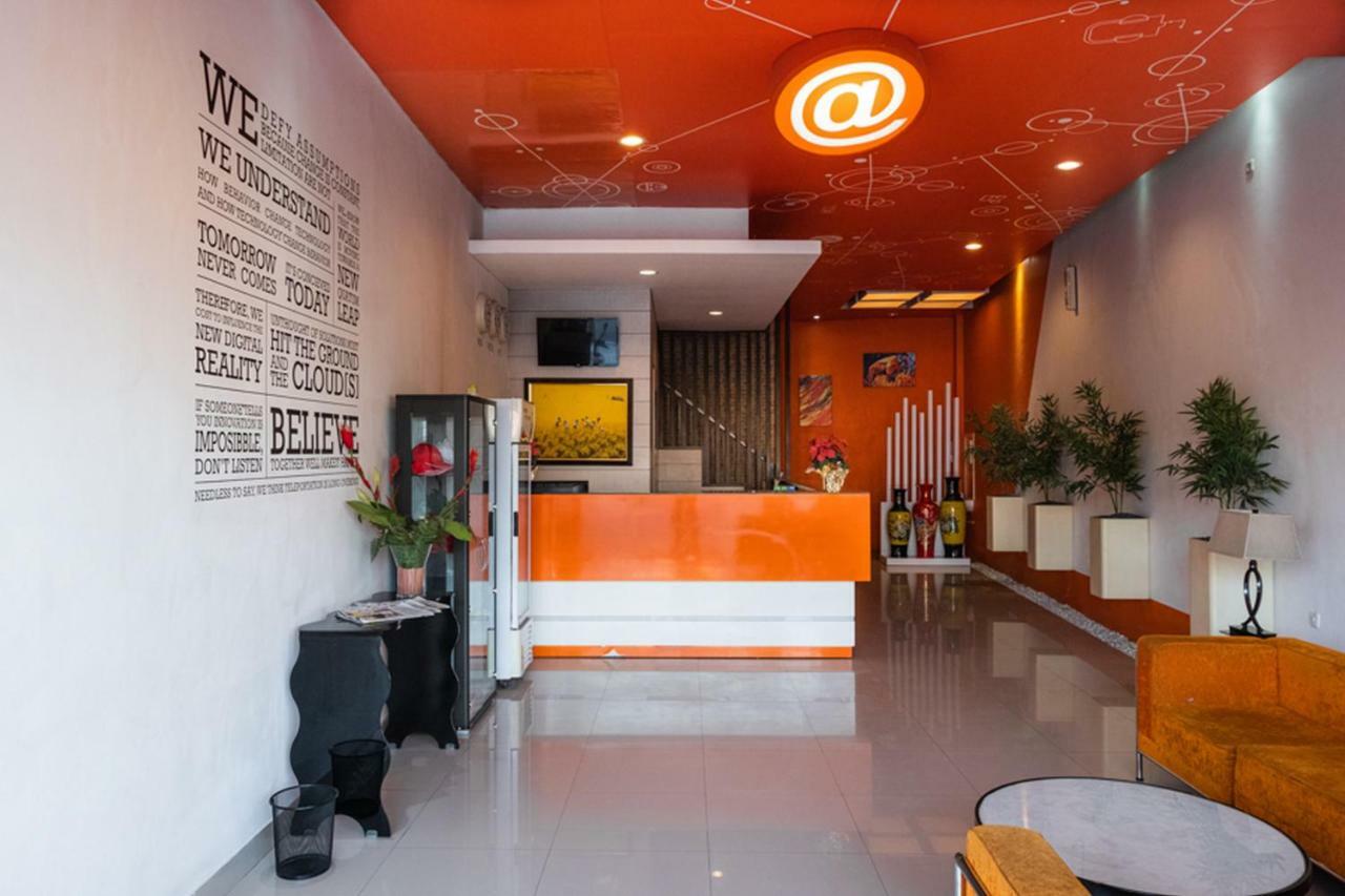 Reddoorz @ Pelita Raya Rappocini Hotel Makassar Exterior photo