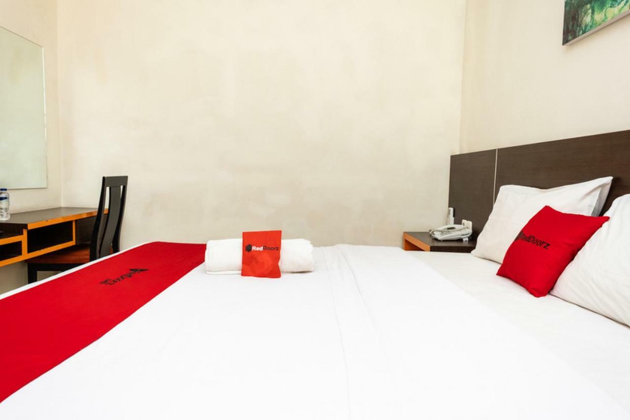 Reddoorz @ Pelita Raya Rappocini Hotel Makassar Exterior photo